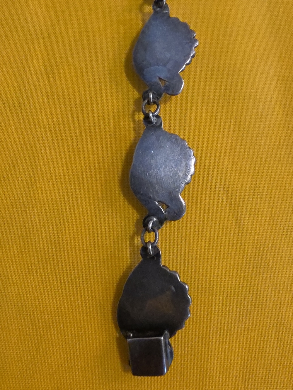 Vintage Mid-Century Mexican Silver Bracelet ▪︎ Blue & Green Glass Cabochons - Picture 10 of 14